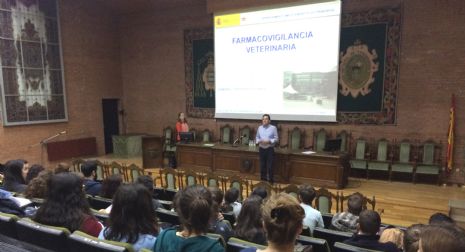 remedios ezquerra, Jos Gabriel Fernndez lvarez, facultad veterinaria de len, vet+i, maria jaureguizar